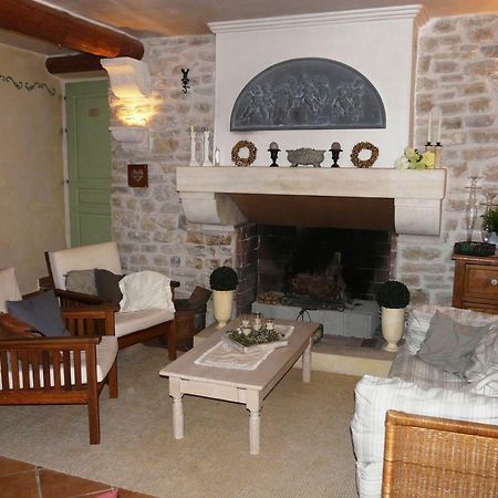 Bed and Breakfast La Capucine Lagnes Екстер'єр фото